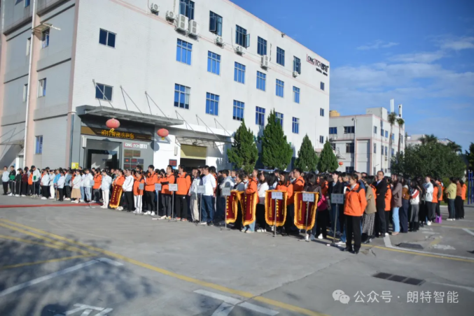 �ò��������ܣ�����ʢ��չ�緶����������ȫԱ�������³�